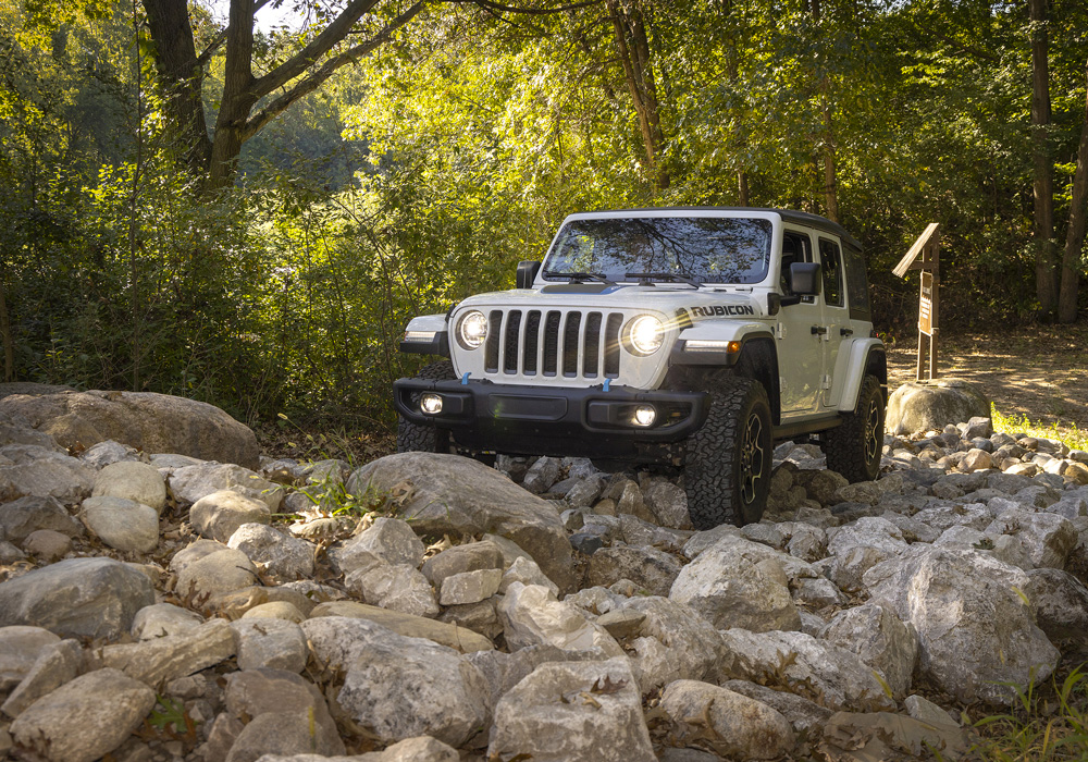 image of an off-roader over stones